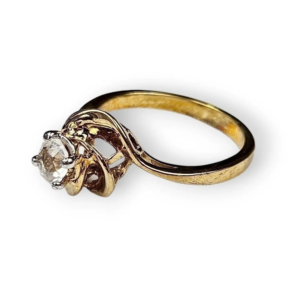 Solitaire White CZ Bypass Ring High Profile Gold Filled Pinwheel Vintage 7.75